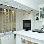 Cute Apartment#2 Beds# Rue Saint Denis