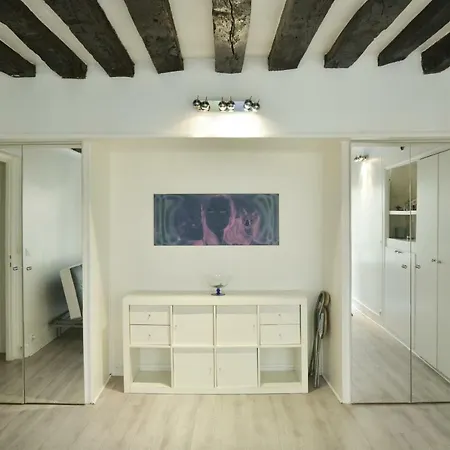 Apartment Cute Apartment#2 Beds# Rue Saint Denis